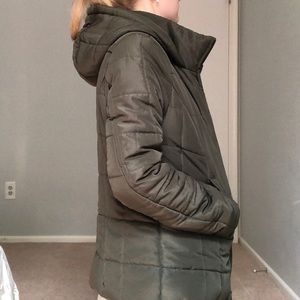 NEW YORK & COMPANY Army Green Puffer Coat